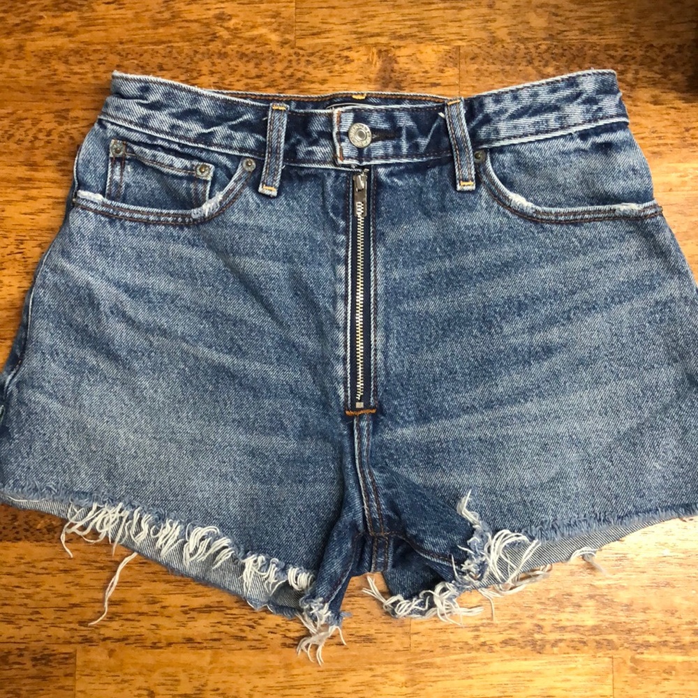 Abercrombie & Fitch High Rise Short